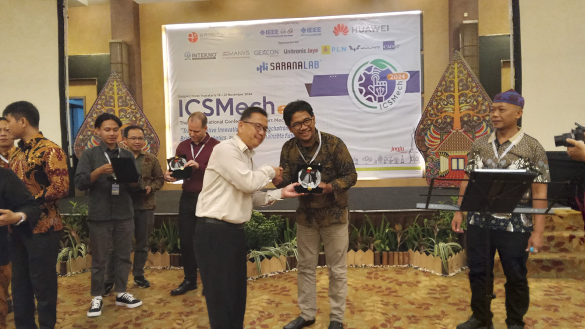 Program Studi Fisika Universitas Mandiri Raih Penghargaan Kontributor di ICSMech 2024